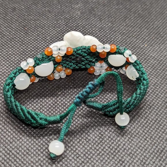 Adjustable Macreme and Jade Bracelet - Picture 2 of 2